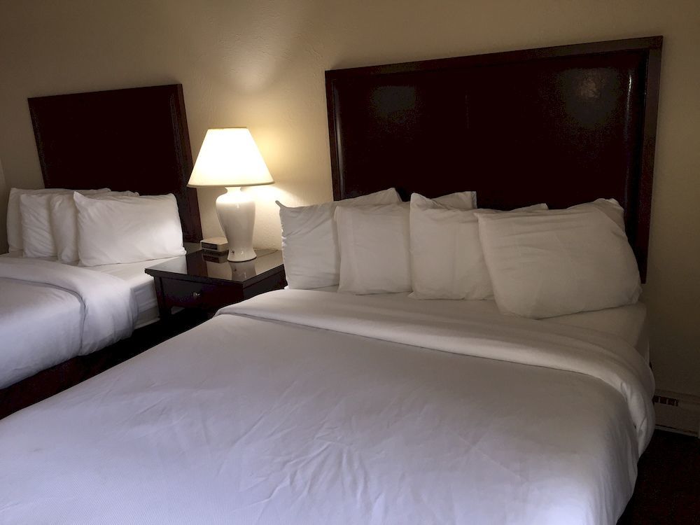 The Haus - Traverse Hotel